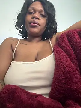 Boneca25 online show from 04/22/26, 09:01