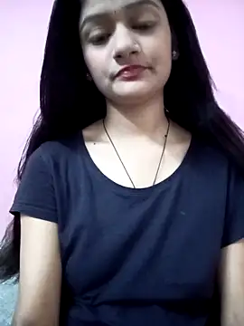 Snapshot of Tanu-00 chatting on 09/26/25, 03:38 Tanu-00 online show from 09/26/25, 03:38