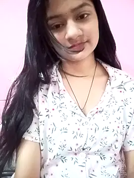 Snapshot of Tanu-00 chatting on 11/02/25, 01:46 Tanu-00 online show from 11/02/25, 01:46