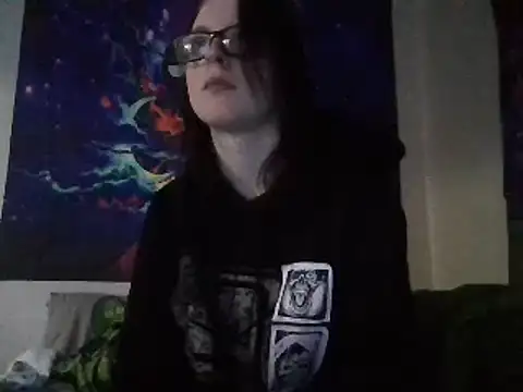 Snapshot of GloriousKarma chatting on 02/02/25, 12:35 GloriousKarma online show from 02/02/25, 12:35