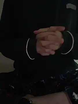 Snapshot of Phil_6677 chatting on 01/23/25, 05:42 Phil 6677 online show from 01/23/25, 05:42