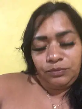 indiazinha69  online show from 02/25/26, 12:20