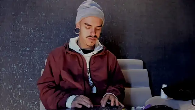 kaletattoo online show from 12/05/25, 11:08