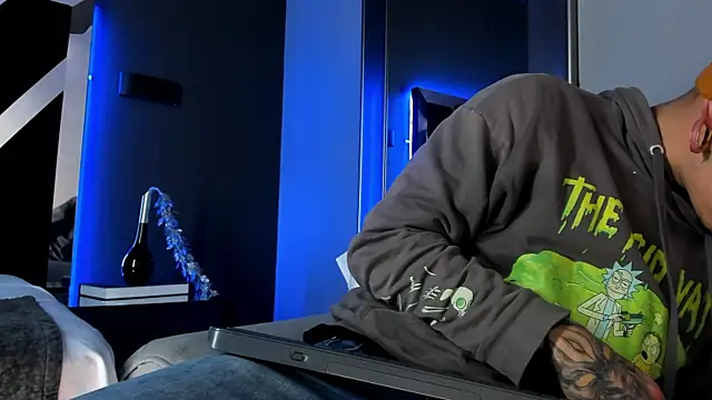 kaletattoo online show from 12/18/25, 11:05