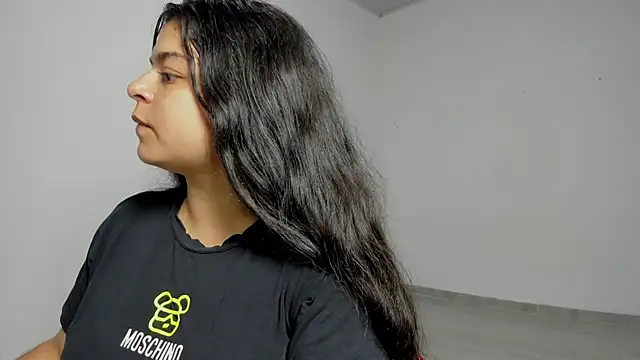 Little Shaara online show from 03/12/25, 07:57