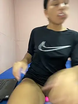 HeatherCobs online show from 11/29/25, 07:39