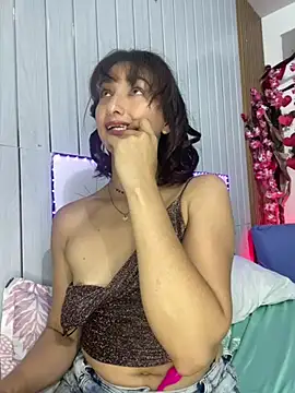 Snapshot of vicky__skinny_1 chatting on 02/27/25, 05:47 vicky skinny 1 online show from 02/27/25, 05:47