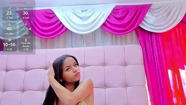 Snapshot of CanelaDevil_ chatting on 09/09/25, 08:19 CanelaDevil online show from 09/09/25, 08:19