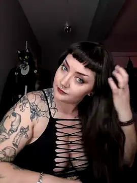 goblingirl888 online show from 11/19/25, 08:47