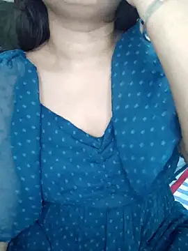 Snapshot of JANVI_MISHRA1 chatting on 05/15/26, 05:53 JANVI MISHRA1 online show from 05/15/26, 05:53