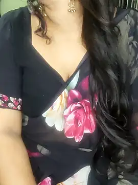 Snapshot of JANVI_MISHRA1 chatting on 06/11/26, 05:00 JANVI MISHRA1 online show from 06/11/26, 05:00