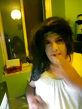 Adrianka online show from 10/07/25, 10:18