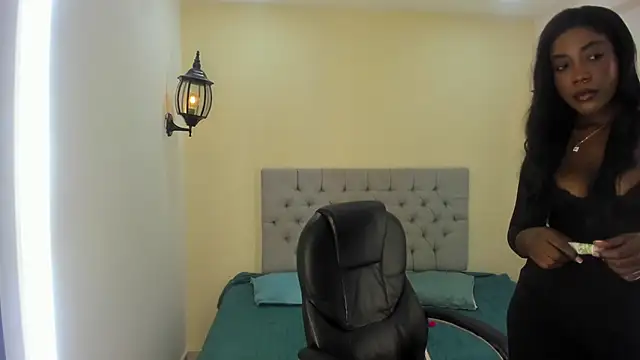 Dakkota Fox online show from 10/05/25, 08:40