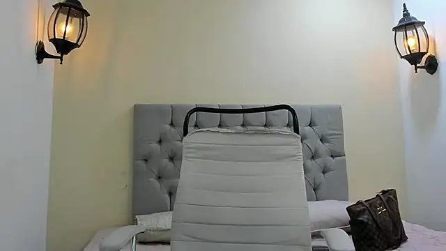 Dakkota Fox online show from 11/22/25, 08:41