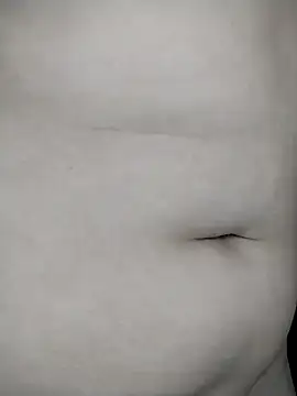 Vale Saenzz online show from 02/19/25, 09:14