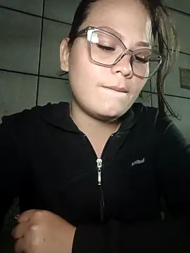 Vale Saenzz online show from 09/12/25, 11:26