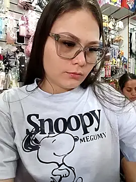 Vale Saenzz online show from 11/21/25, 05:33