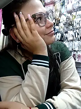 Vale Saenzz online show from 02/11/26, 12:48