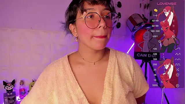 Snapshot of Ludovica6669 chatting on 02/07/25, 05:40 Ludovica6669 online show from 02/07/25, 05:40