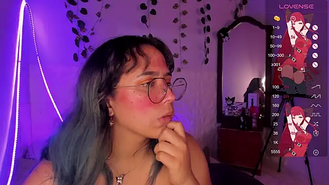 Snapshot of Ludovica6669 chatting on 02/24/25, 07:19 Ludovica6669 online show from 02/24/25, 07:19