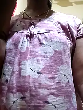 Snapshot of TeluguammayiMahi chatting on 02/10/25, 11:57 TeluguammayiMahi online show from 02/10/25, 11:57