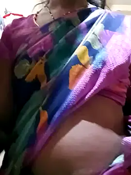 Snapshot of TeluguammayiMahi chatting on 02/18/25, 01:32 TeluguammayiMahi online show from 02/18/25, 01:32