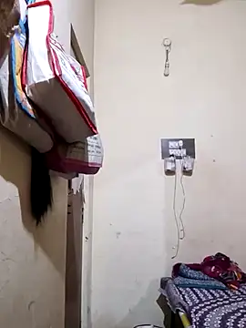 Snapshot of TeluguammayiMahi chatting on 02/25/25, 05:08 TeluguammayiMahi online show from 02/25/25, 05:08