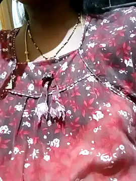 Snapshot of TeluguammayiMahi chatting on 02/27/25, 10:04 TeluguammayiMahi online show from 02/27/25, 10:04