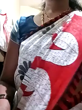 Snapshot of TeluguammayiMahi chatting on 03/01/25, 06:03 TeluguammayiMahi online show from 03/01/25, 06:03