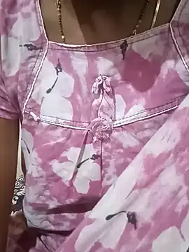 Snapshot of TeluguammayiMahi chatting on 03/13/25, 06:37 TeluguammayiMahi online show from 03/13/25, 06:37