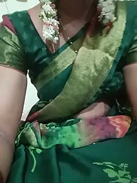 Snapshot of TeluguammayiMahi chatting on 07/07/26, 10:47 TeluguammayiMahi online show from 07/07/26, 10:47