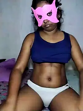 DiluQueen online show from 02/02/25, 05:21