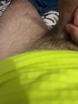 Snapshot of yannusgir33 chatting on 10/14/25, 09:37 yannusgir33 online show from 10/14/25, 09:37