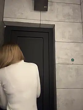 Snapshot of Sweet_Pussy2024 chatting on 02/11/25, 06:11 Sweet Pussy2024 online show from 02/11/25, 06:11