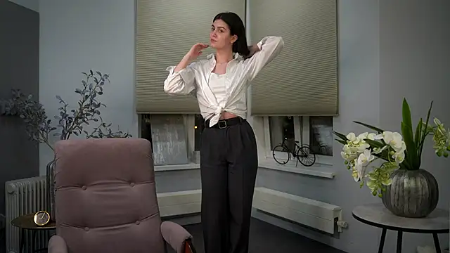 Snapshot of KennaVorn chatting on 01/26/25, 01:47 KennaVorn online show from 01/26/25, 01:47