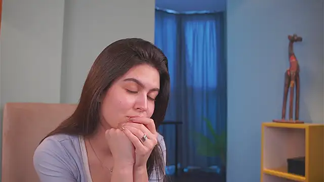 Snapshot of KennaVorn chatting on 01/28/25, 10:02 KennaVorn online show from 01/28/25, 10:02