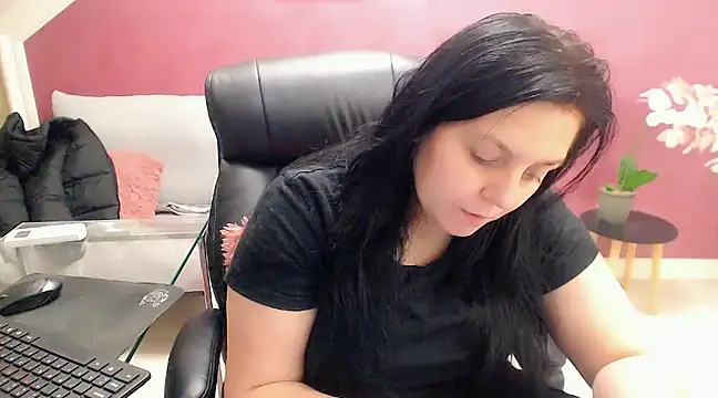 Wetandnaughtyxx online show from 02/10/25, 09:58