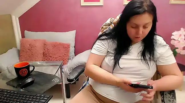 Wetandnaughtyxx online show from 02/18/25, 11:11