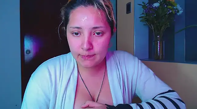 Snapshot of Hinako0Satorii_ chatting on 03/13/25, 11:49 Hinako0Satorii online show from 03/13/25, 11:49