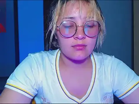 Snapshot of Hinako0Satorii_ chatting on 03/22/25, 02:05 Hinako0Satorii online show from 03/22/25, 02:05