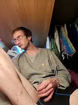 Snapshot of ford199169 chatting on 02/24/25, 12:20 ford199169 online show from 02/24/25, 12:20