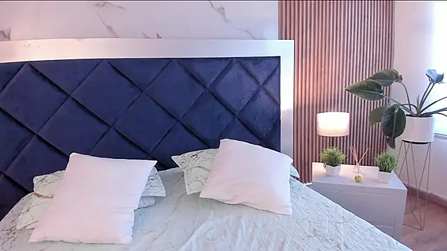 IsabelaWoods online show from 02/19/26, 10:39