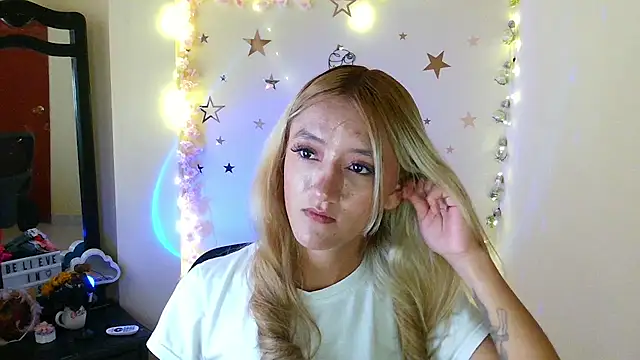 Snapshot of Lya1_ch chatting on 08/02/26, 10:30 Lya1 ch online show from 08/02/26, 10:30