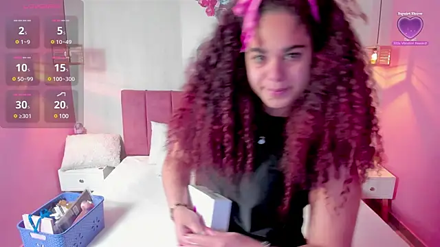 ninna curly online show from 03/07/25, 04:13