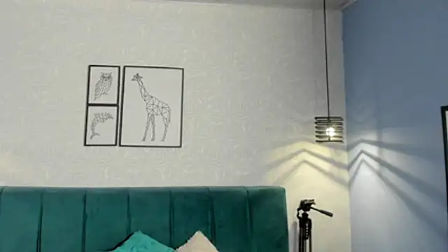 ninna curly online show from 05/15/26, 03:24