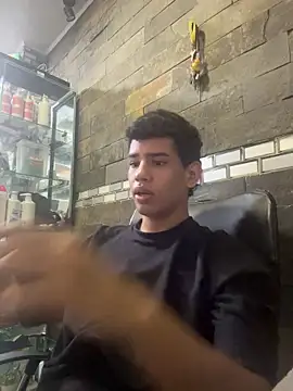 Santiago-Thompson online show from 10/27/25, 04:33