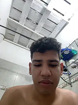 Santiago-Thompson online show from 11/01/25, 07:49