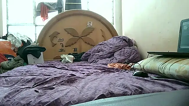 nakedlima online show from 03/18/25, 07:20