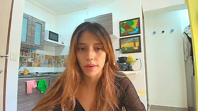 Alaiapink online show from 05/10/26, 06:35