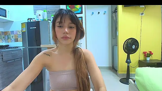 Alaiapink online show from 07/20/26, 06:21